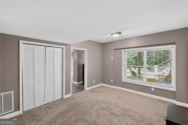 5950 Sequoia Lane, Douglasville, GA 30135