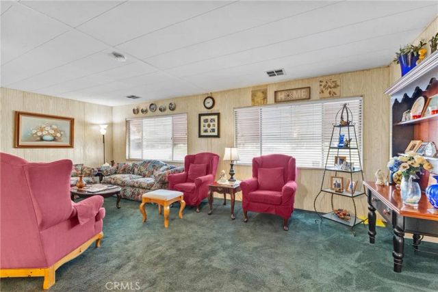 9391 California Ave 32, Riverside, CA 92503