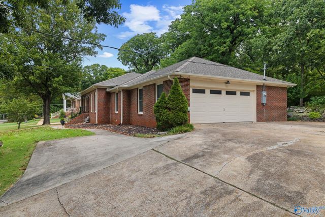 820 Tannahill Drive, Huntsville, AL 35802
