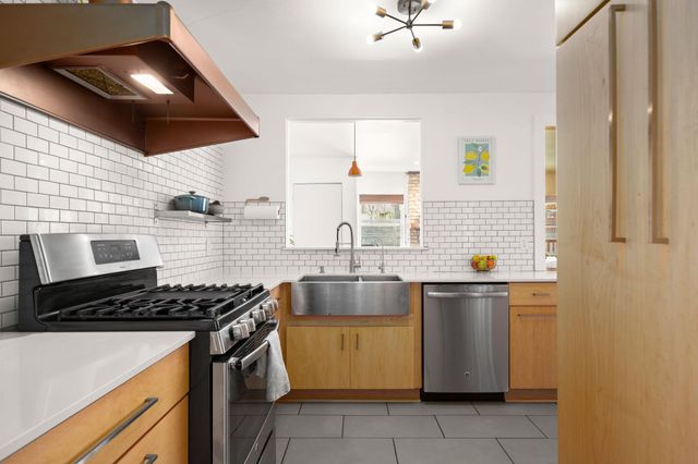 6304 Peggy ST, Austin, TX 78723