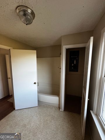 118 Lazy B Drive, Hartwell, GA 30643