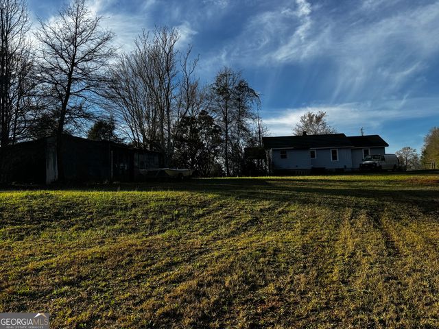 118 Lazy B Drive, Hartwell, GA 30643