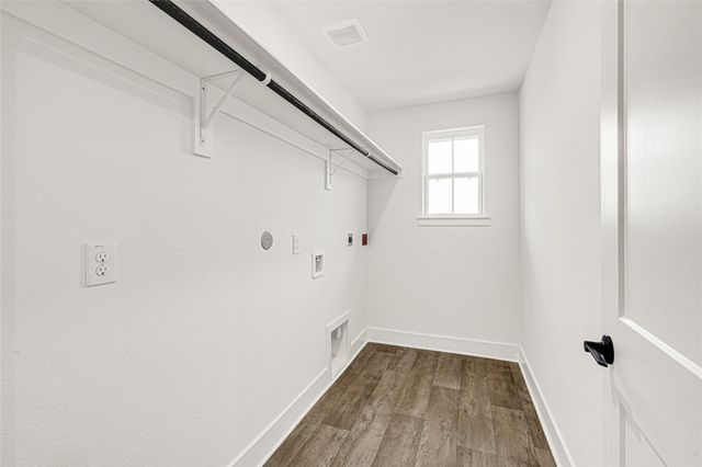 9348 Hard Rock Road, Conroe, TX 77303