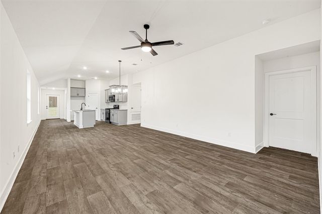 9348 Hard Rock Road, Conroe, TX 77303