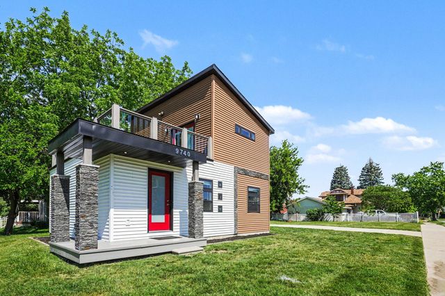 9740 Maple Street, Bridgman City, MI 49106