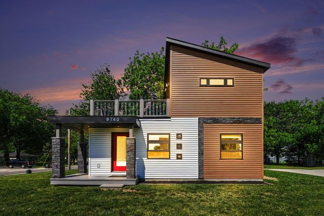 9740 Maple Street, Bridgman City, MI 49106