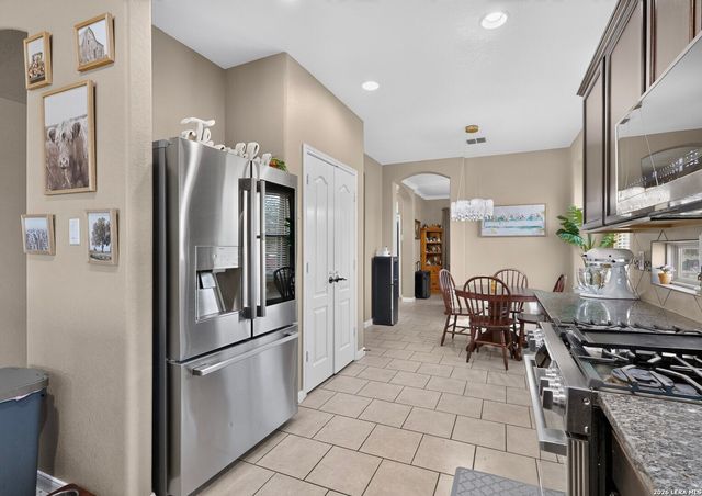 8478 Buckhorn Parke, San Antonio, TX 78254