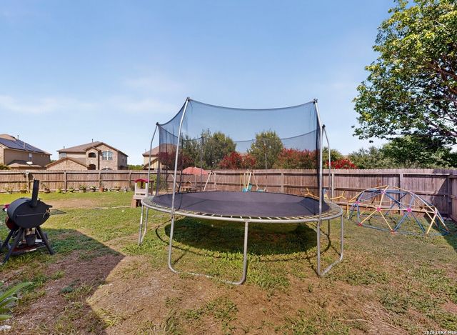 8478 Buckhorn Parke, San Antonio, TX 78254