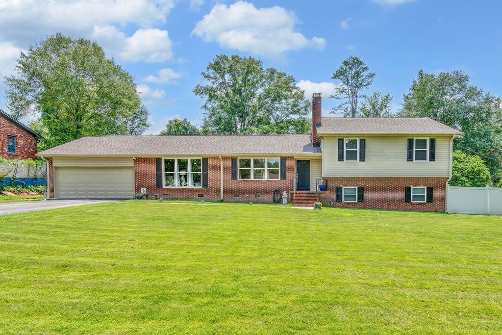 116 Galaxie Place, Spartanburg, SC 29307