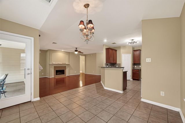 6922 Summer Bridge Lane, Spring, TX 77379