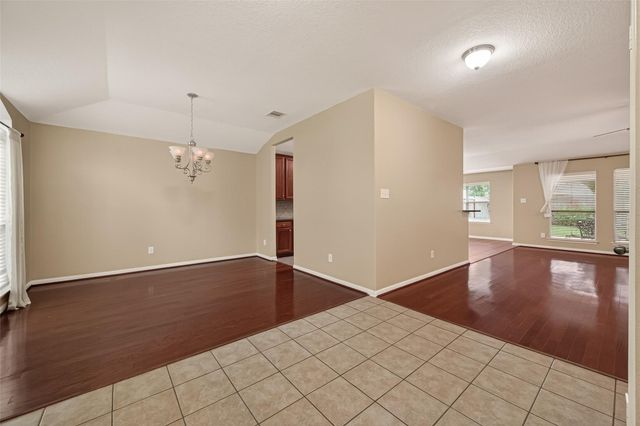 6922 Summer Bridge Lane, Spring, TX 77379