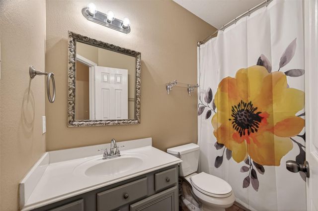 6922 Summer Bridge Lane, Spring, TX 77379