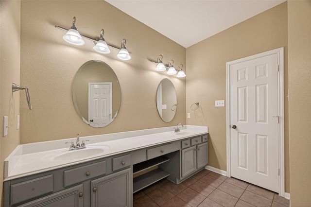6922 Summer Bridge Lane, Spring, TX 77379