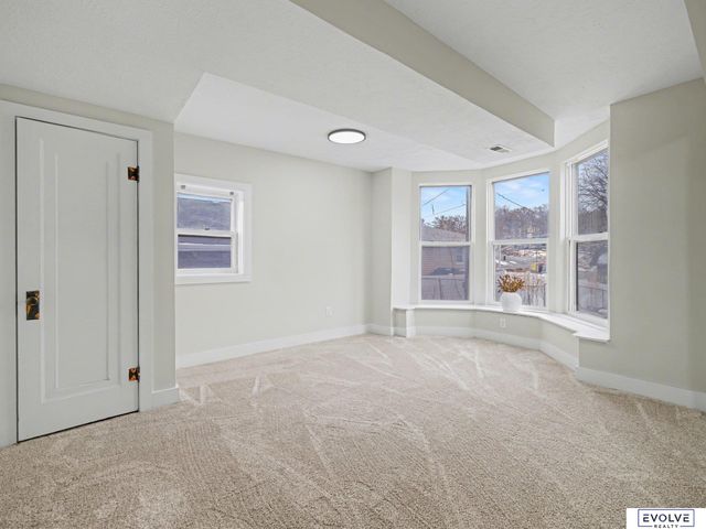 805 1st Avenue, Plattsmouth, NE 68048