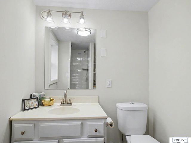 805 1st Avenue, Plattsmouth, NE 68048