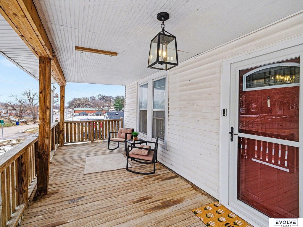 805 1st Avenue, Plattsmouth, NE 68048