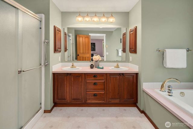 10519 SW 188th Street, Vashon, WA 98070