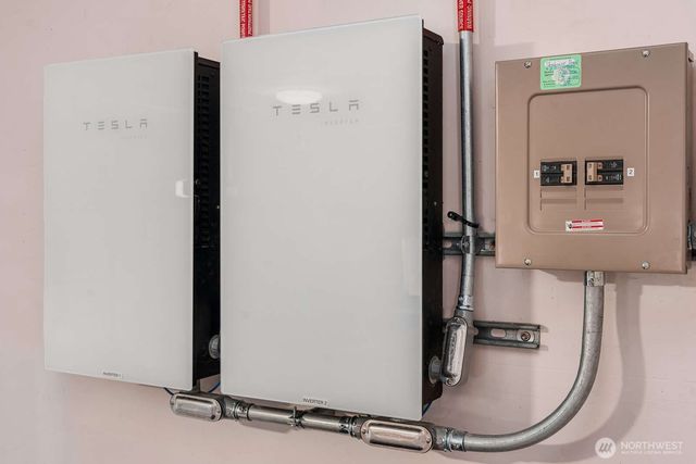 10519 SW 188th Street, Vashon, WA 98070