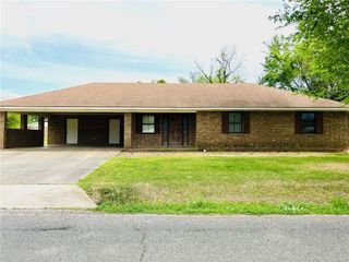 808 SPRING BAYOU Road, Marksville, LA 71351