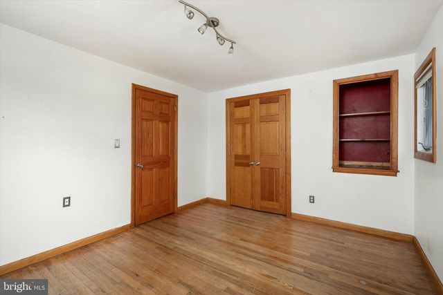 403 LAKESIDE BLVD, Hamilton, NJ 08610