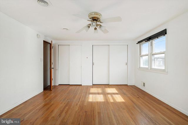 403 LAKESIDE BLVD, Hamilton, NJ 08610