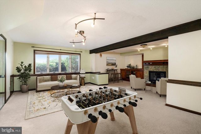 403 LAKESIDE BLVD, Hamilton, NJ 08610