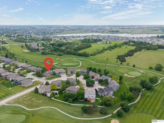 16505 Bauman Circle, Omaha, NE 68116