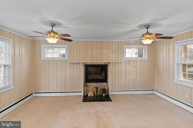 425 COUNTRY CLUB RD, Camp Hill, PA 17011