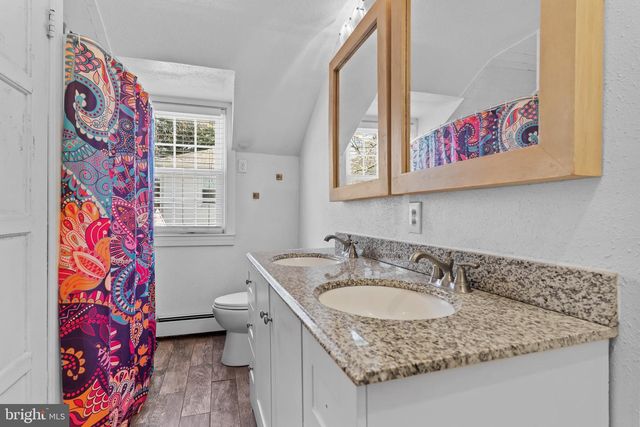 425 COUNTRY CLUB RD, Camp Hill, PA 17011