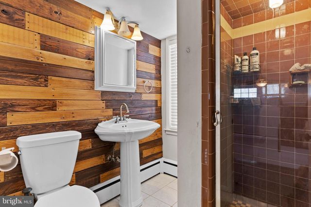 425 COUNTRY CLUB RD, Camp Hill, PA 17011