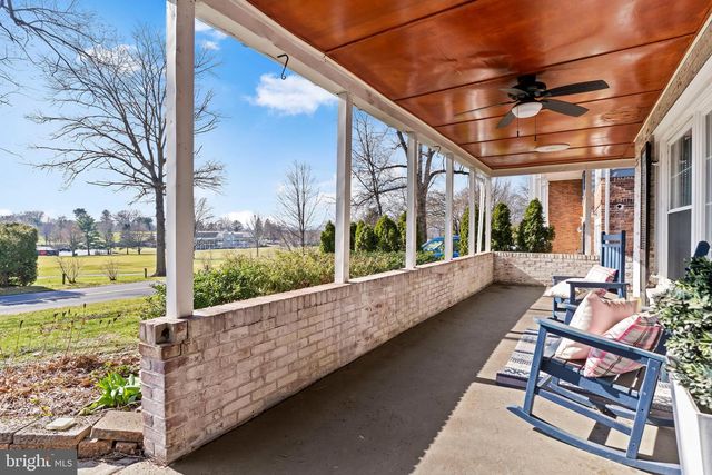 425 COUNTRY CLUB RD, Camp Hill, PA 17011