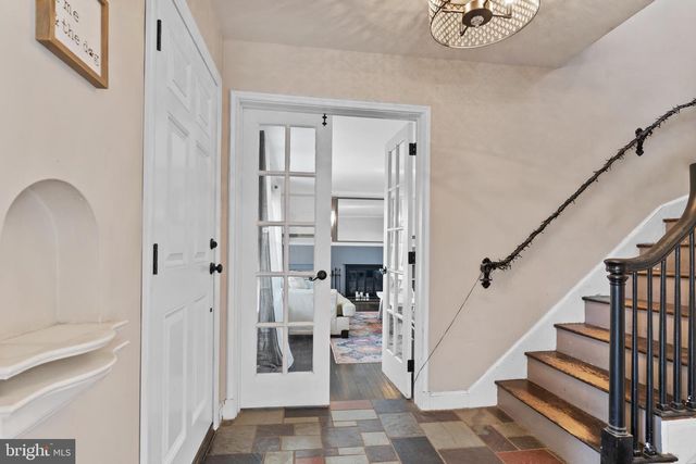 425 COUNTRY CLUB RD, Camp Hill, PA 17011