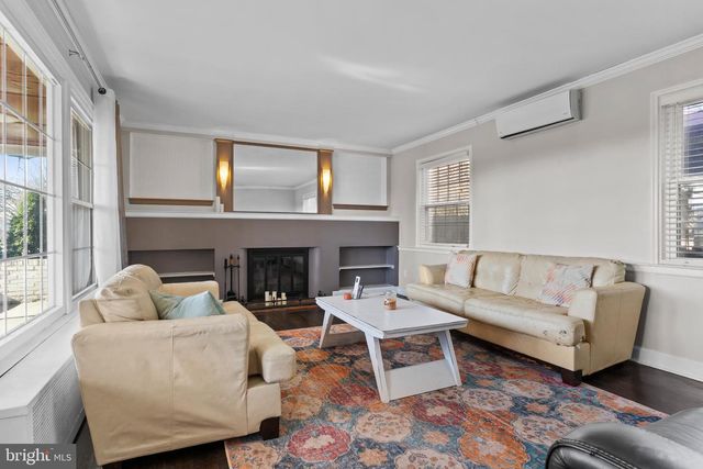 425 COUNTRY CLUB RD, Camp Hill, PA 17011