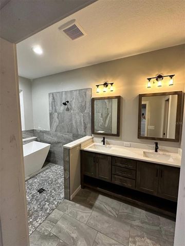 6465 BAY SHORE DRIVE, St Cloud, FL 34771