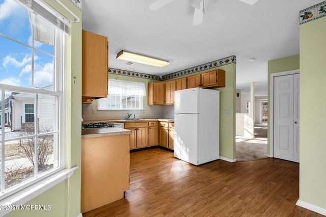 146 Pine Oak Boulevard, Barnegat, NJ 08005