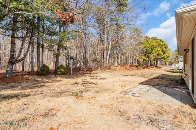 146 Pine Oak Boulevard, Barnegat, NJ 08005