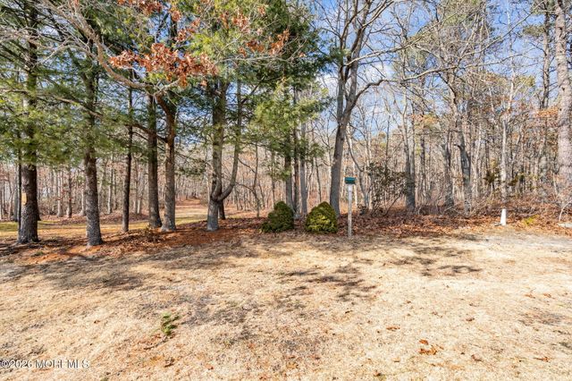 146 Pine Oak Boulevard, Barnegat, NJ 08005