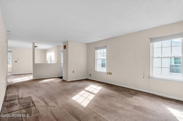 146 Pine Oak Boulevard, Barnegat, NJ 08005