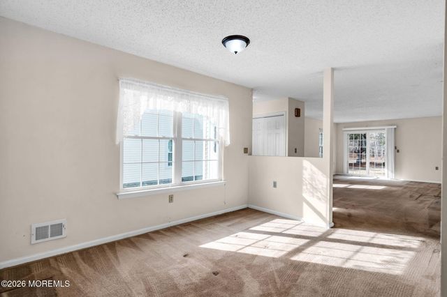 146 Pine Oak Boulevard, Barnegat, NJ 08005