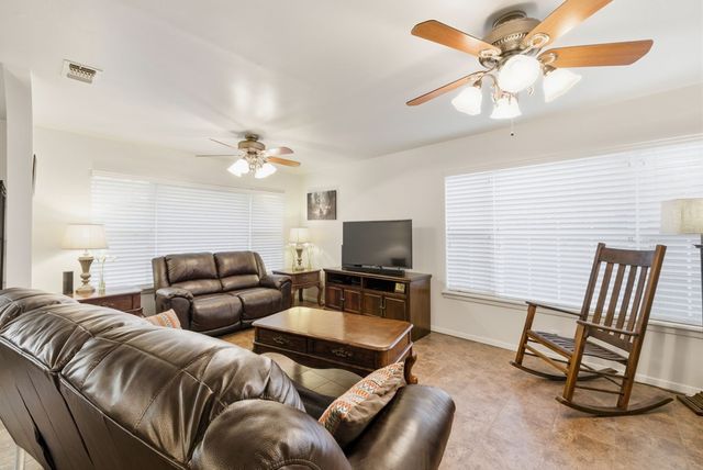 222 Hwy 27, Comfort, TX 78013