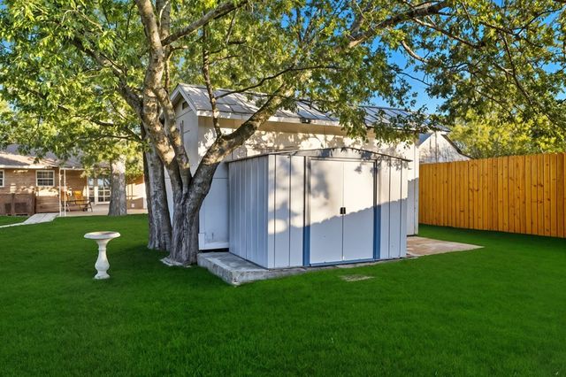 222 Hwy 27, Comfort, TX 78013