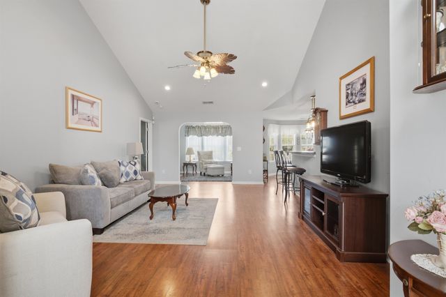 374 Barton Loop, Myrtle Beach, SC 29579