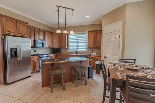 4 Calcutta Cove, Hattiesburg, MS 39402