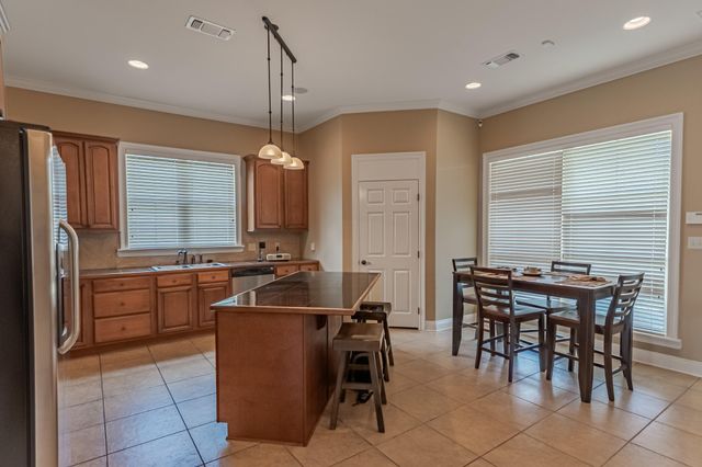 4 Calcutta Cove, Hattiesburg, MS 39402