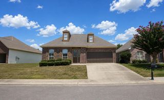 4 Calcutta Cove, Hattiesburg, MS 39402