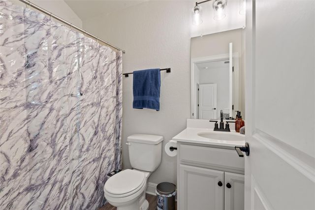 156 Janelle LN, Liberty Hill, TX 78642