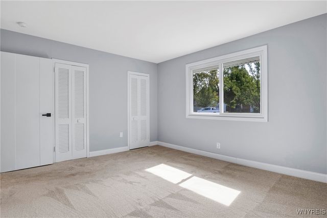 28 Campus Drive West, Amherst, NY 14226