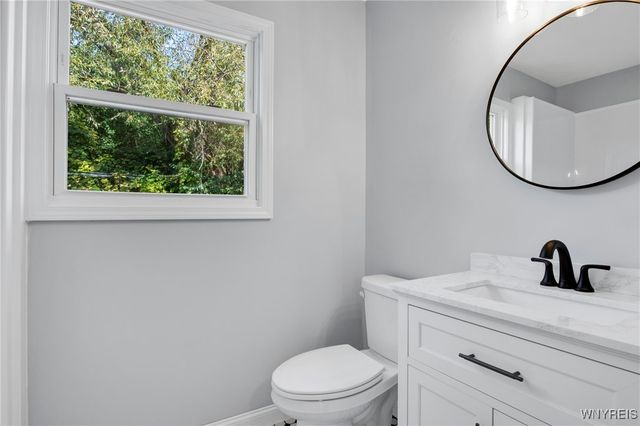 28 Campus Drive West, Amherst, NY 14226