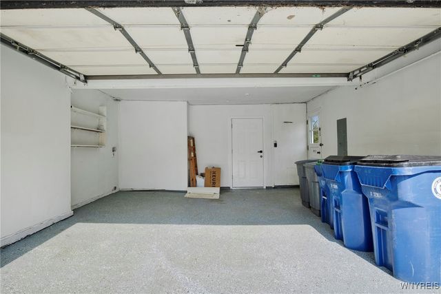 28 Campus Drive West, Amherst, NY 14226