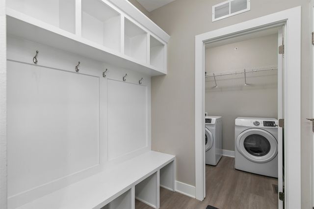 4469 Lower Beaver Road, Des Moines, IA 50130